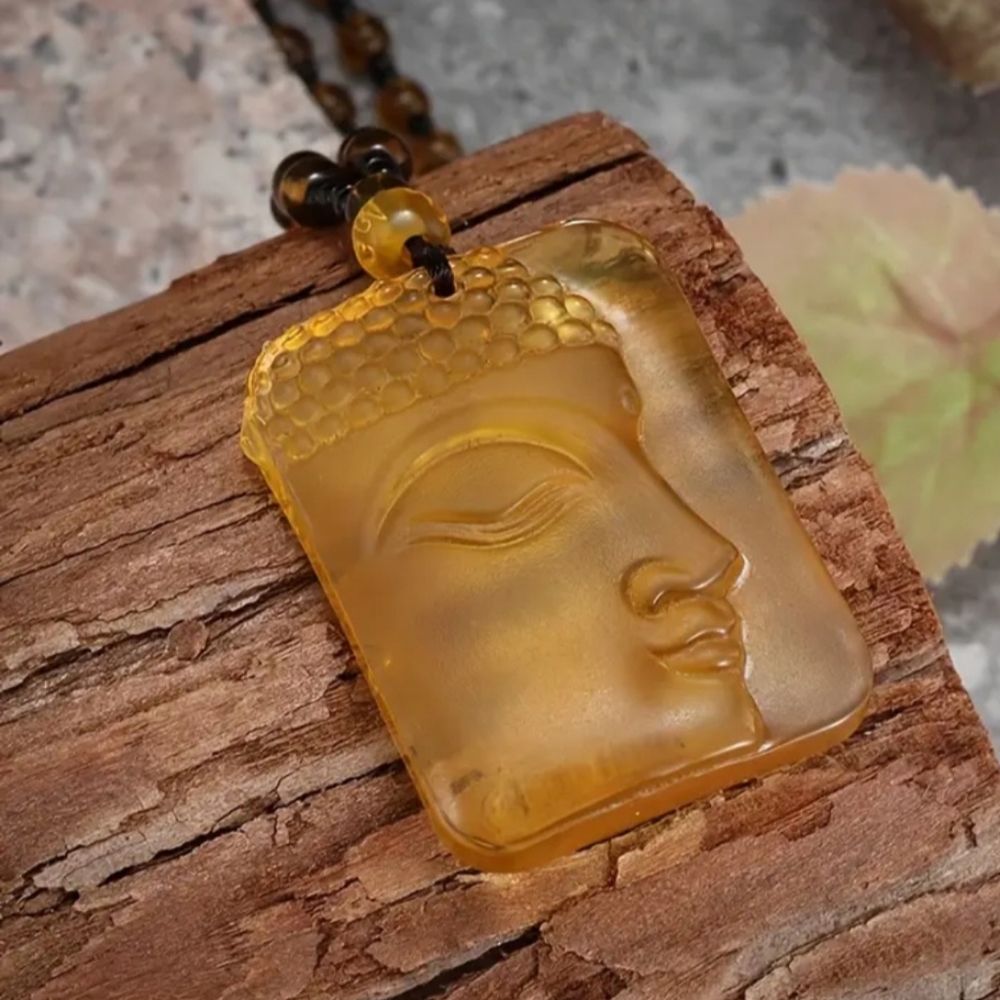 WORLD MARKET BUDDHIST SAKYAMUNI BUDDHA FROSTED CRYSTAL FACE PENDANT NECKLACE